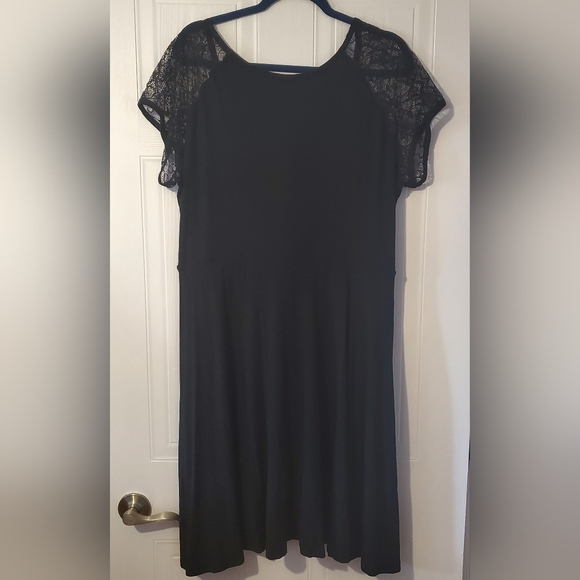 Hot Topic dress - Picture 6 of 7